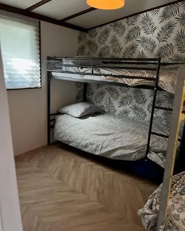 Boutique Chalet 2 בקתה *